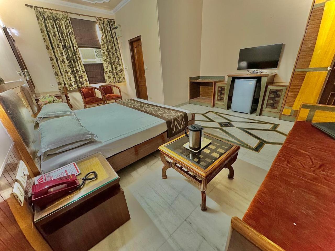 Hotel C Park - Karol Bagh, New Delhi Eksteriør billede
